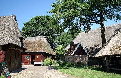 Genieten van het authentieke Drentse dorpje Orvelte tijdens jullie verblijf in het Hiekerhoes.